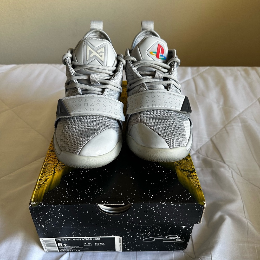 Paul George PLAYSTATION Nike Kids Sneakers - Gray